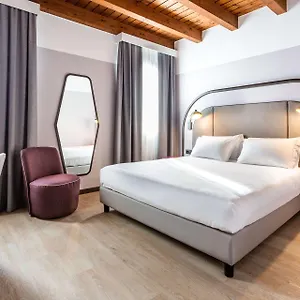 https://best-western-titian-inn-hotel-treviso.hotelslidodijesolo.com